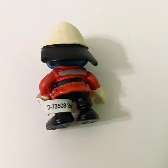 Vintage Smurfs Fireman Firefighter Figure Peyo PVC Toy Figurine - Picture 10 of 13
